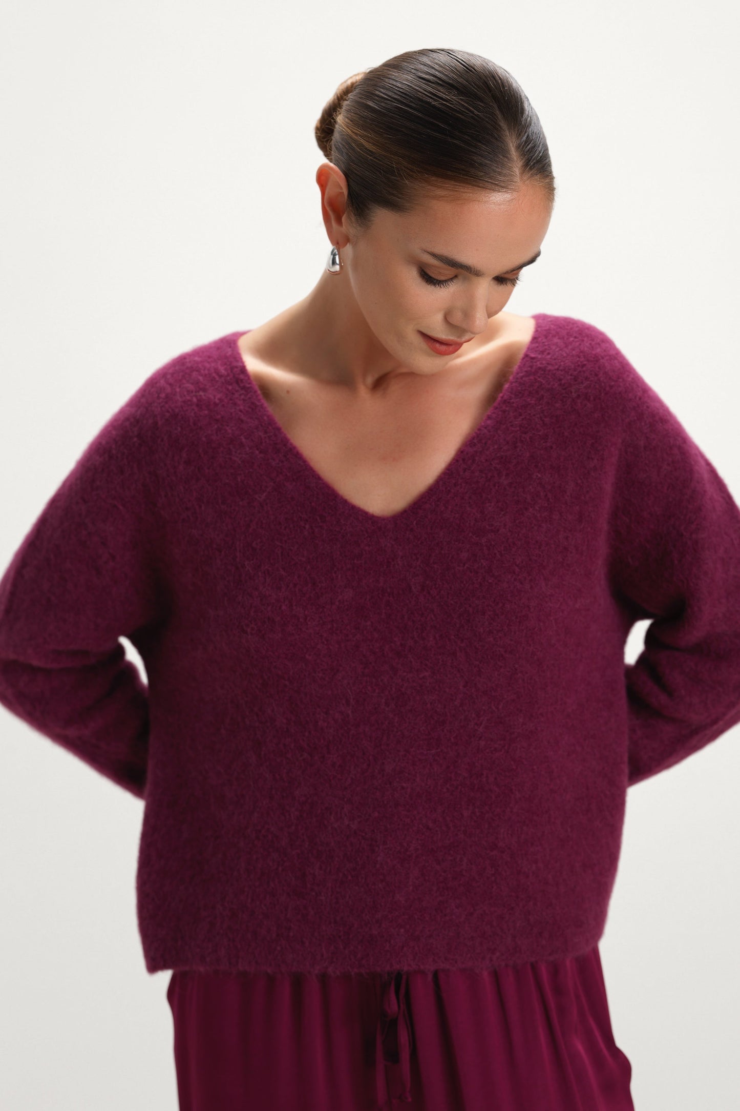 Vera V Neck Sweater | Burgundy | Alpaca Blend