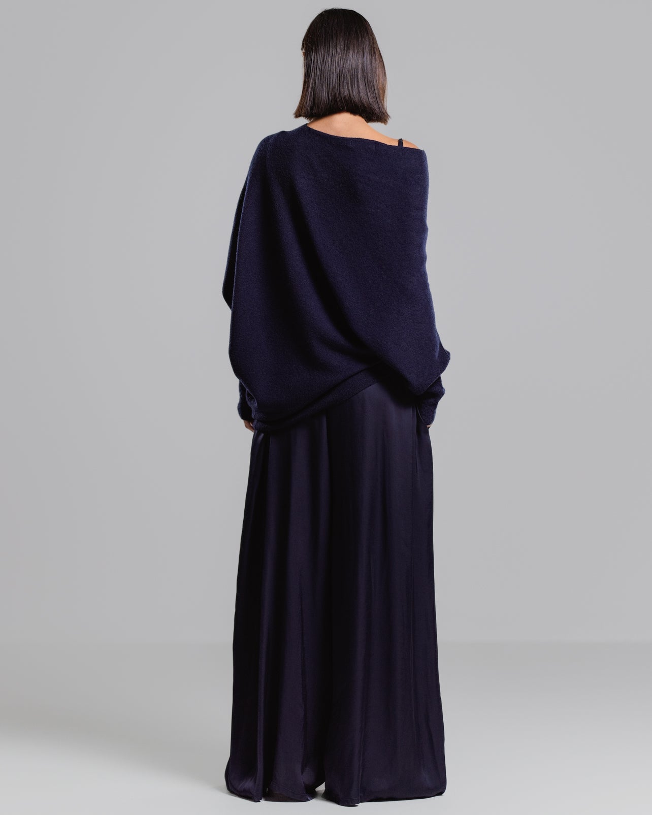 Asymmetric Draped | Navy | Seamless Knit