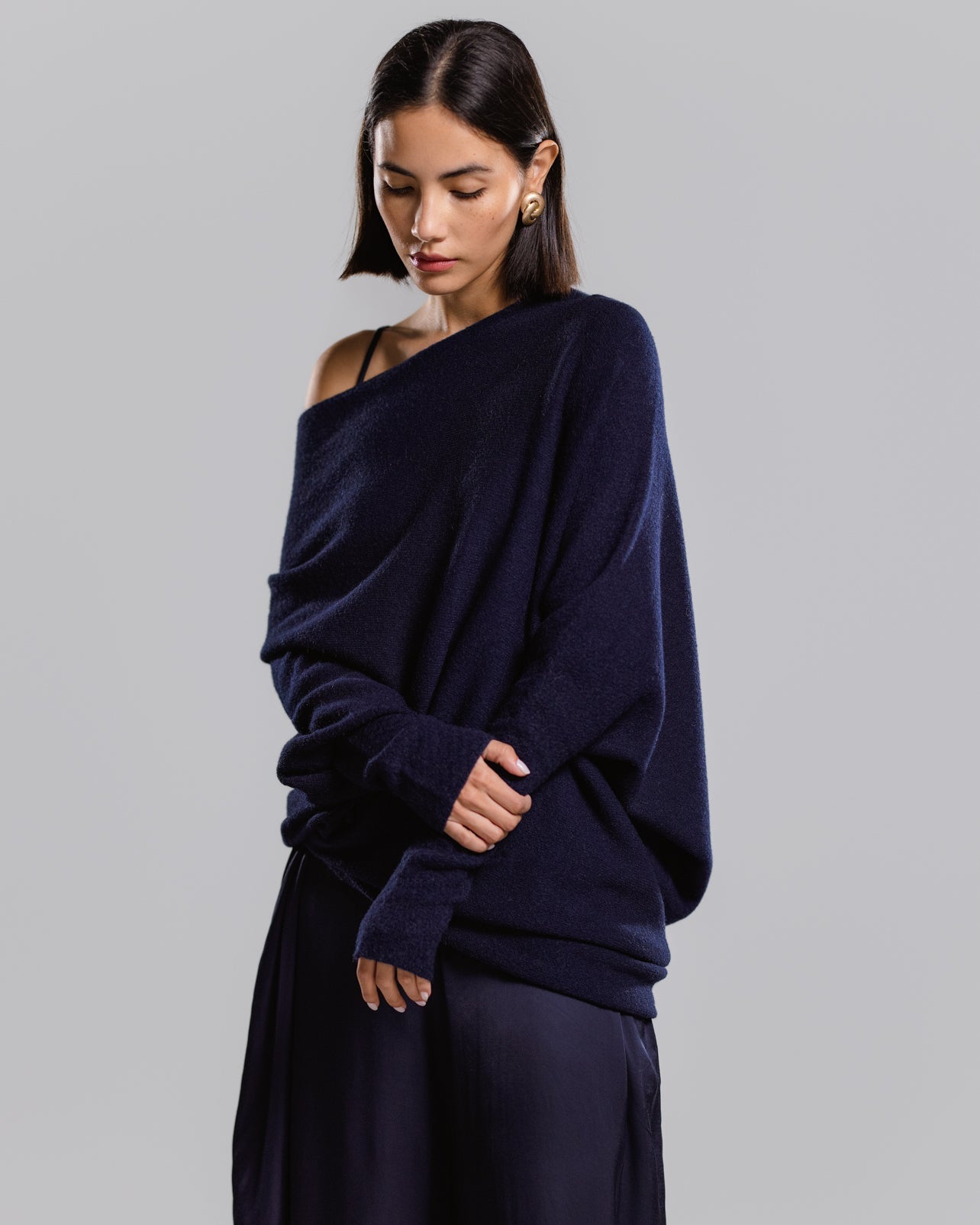 Asymmetric Draped | Navy | Seamless Knit