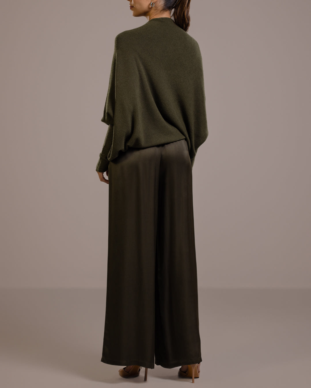 Asymmetric Draped | Khaki | Seamless Knit