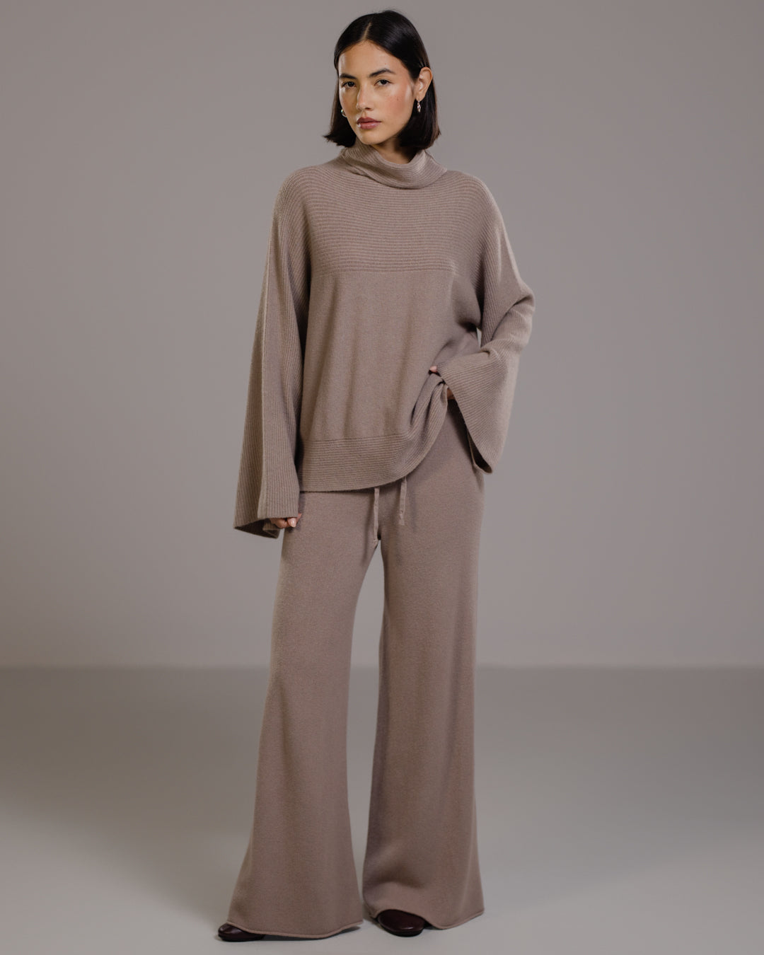 Ribbed Roll Neck Sweater | Mocha