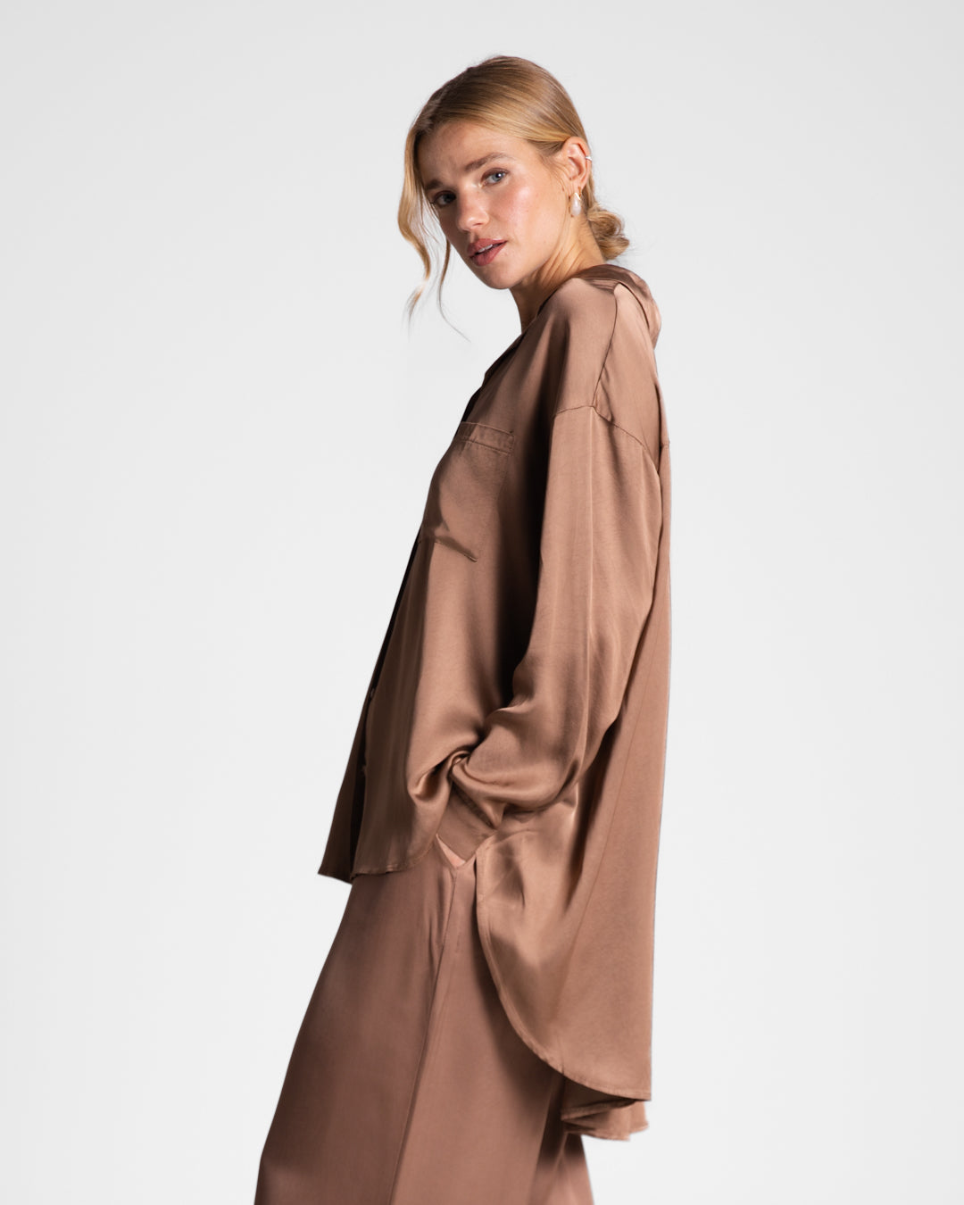 Kailin Satin Shirt | Maple