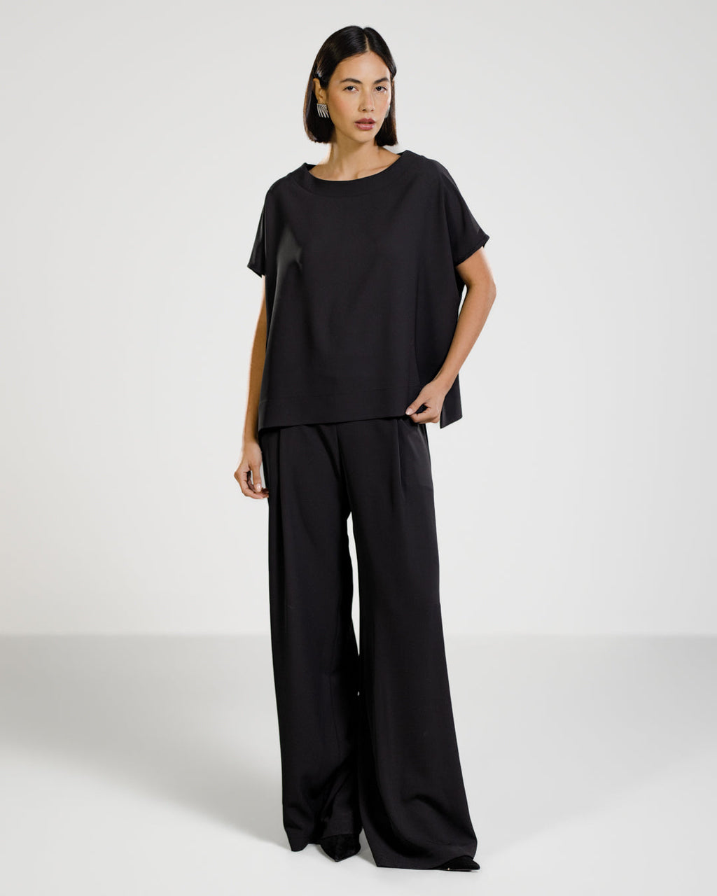 Gabriella Pleated Elastic Waist Trousers | Black