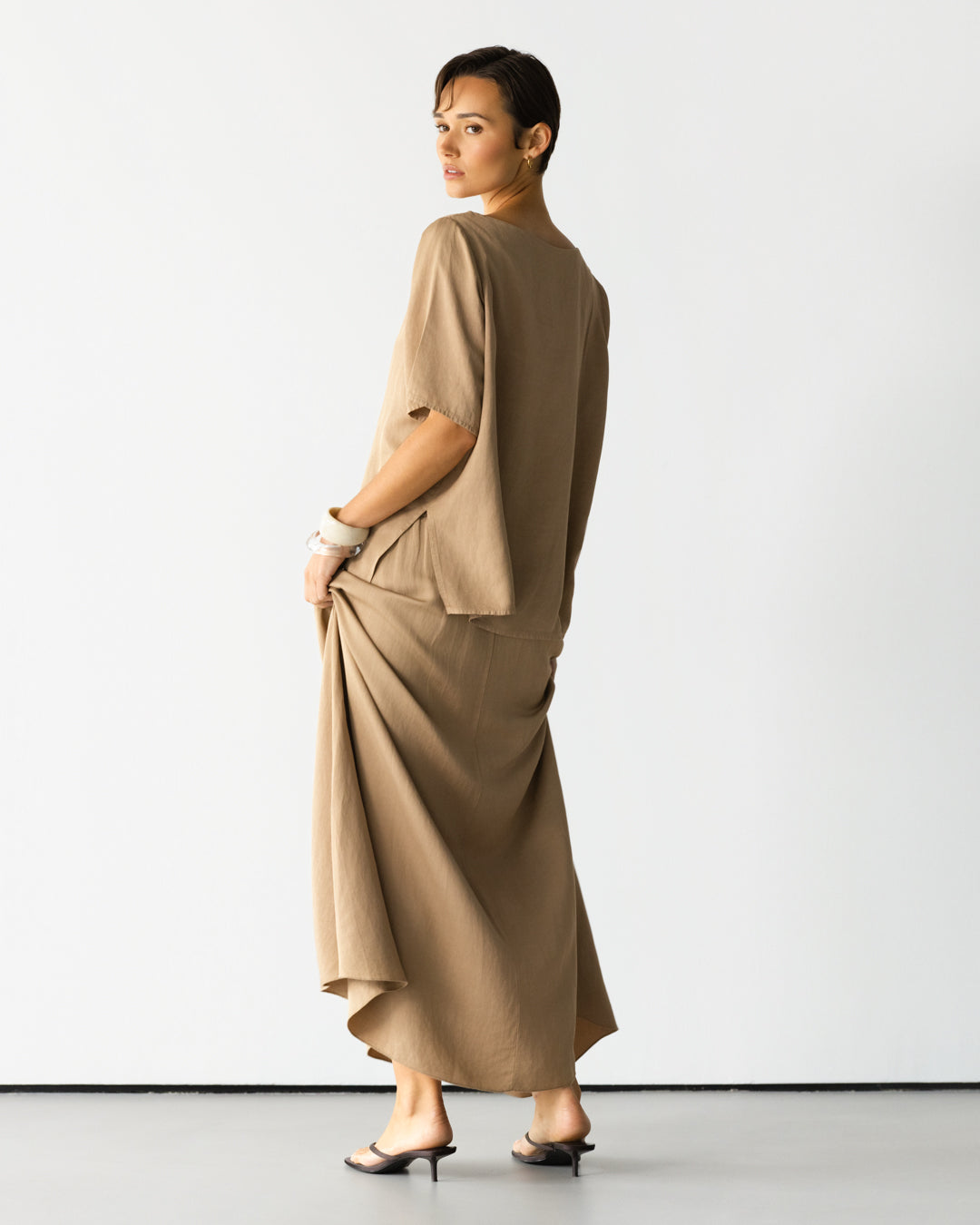 Willa Elastic Waist Skirt | Beige