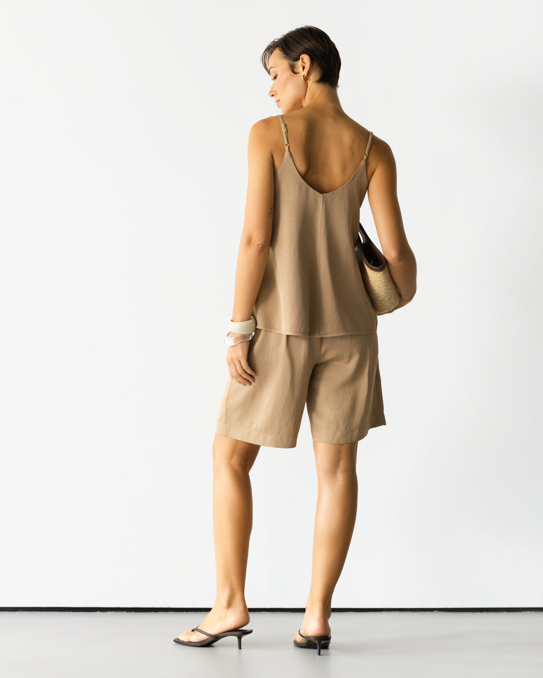 Penny Elastic Waist Shorts | Beige