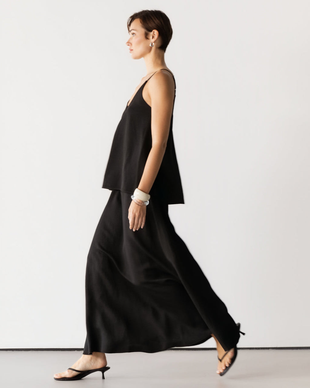 Willa Elastic Waist Skirt | Black