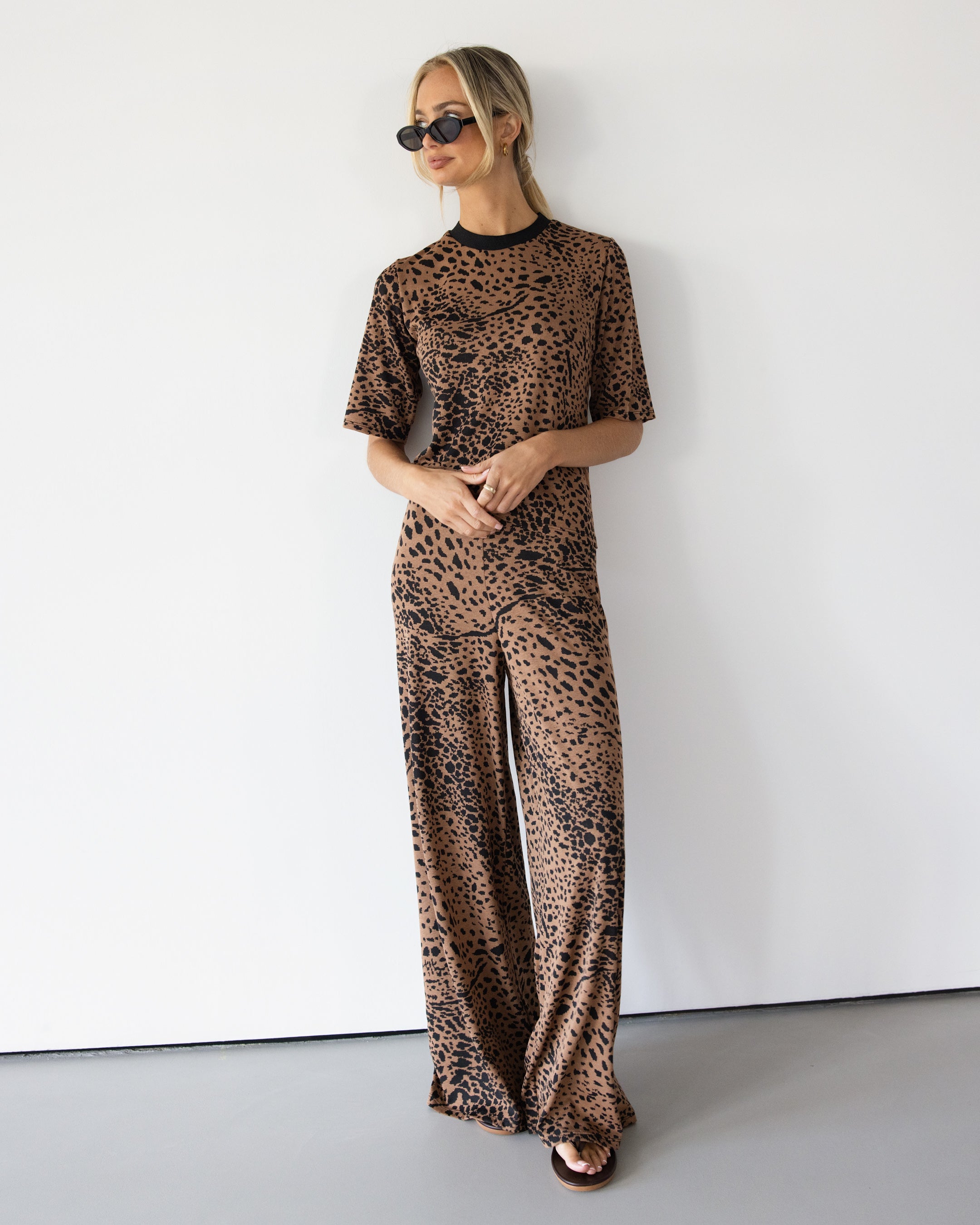 Leila Short Sleeve Top | Leopard Brown