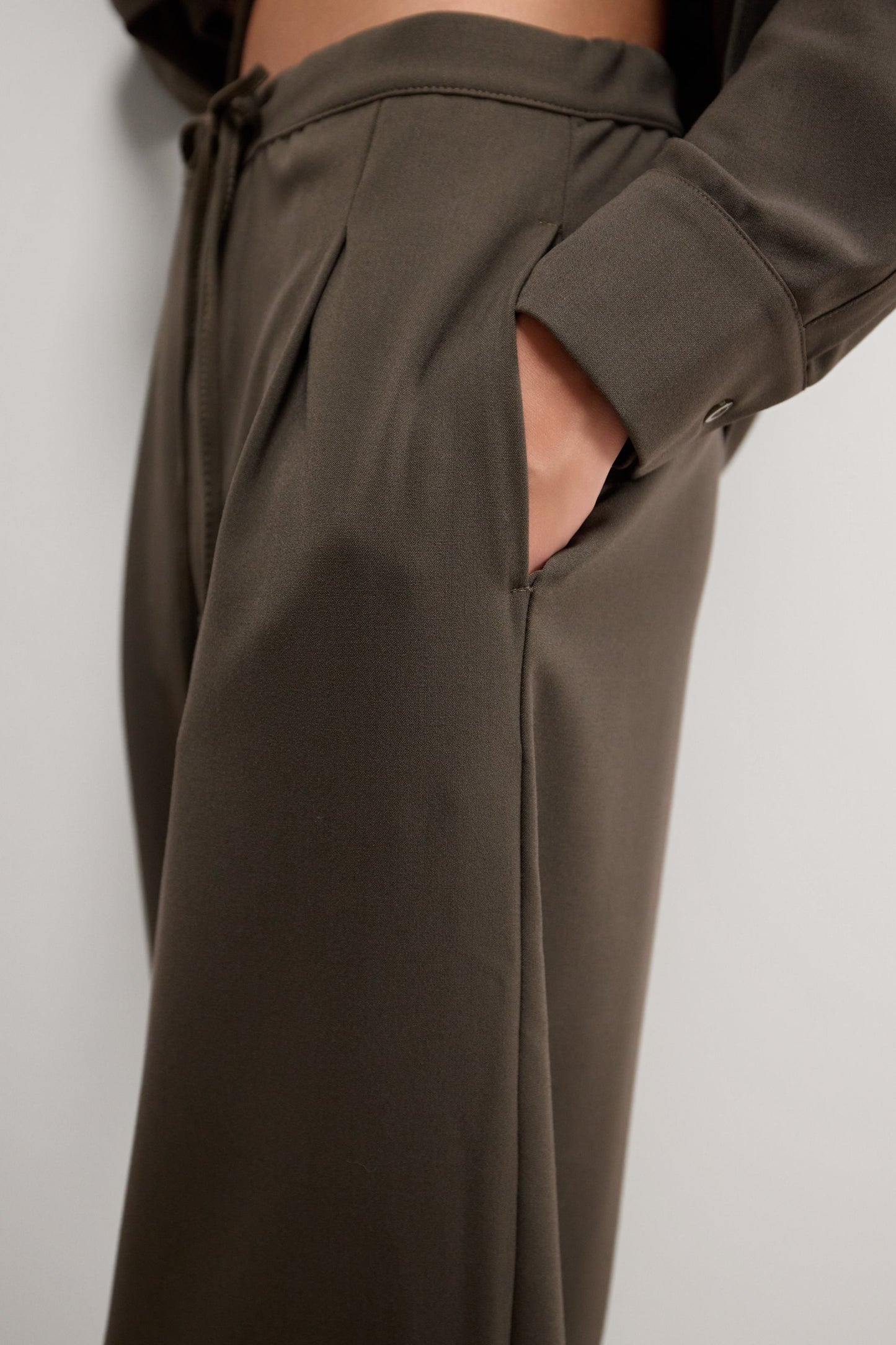 Ellis Trousers | Khaki
