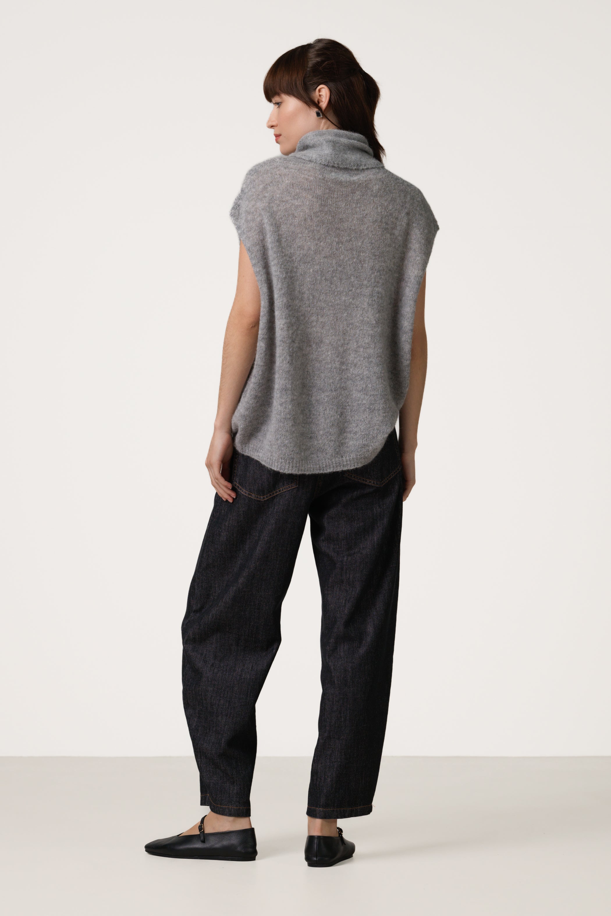 Nyx Sleeveless Turtleneck | Grey | Alpaca-Wool Blend