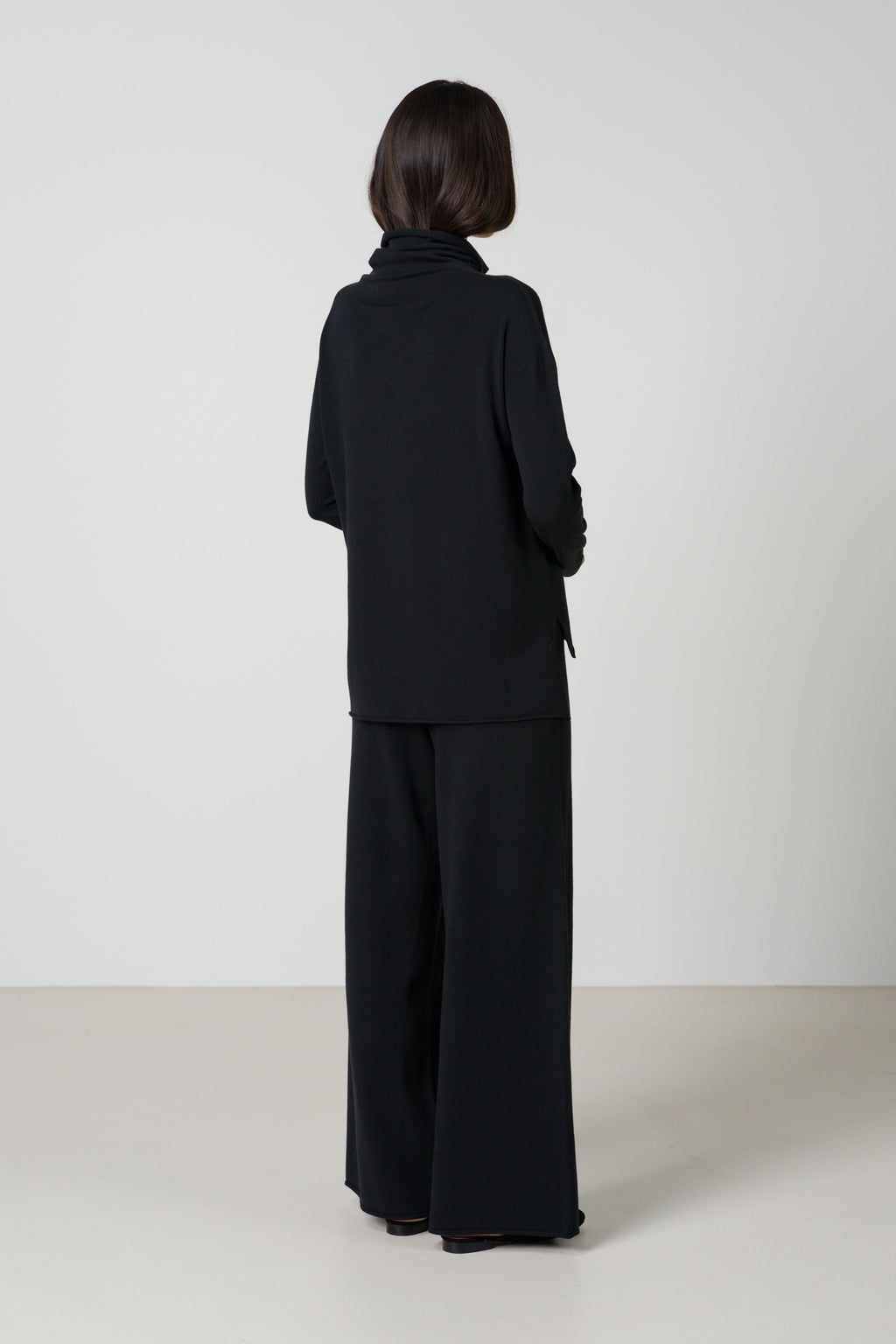 Kaia Roll Neck | Black | Fine Knit