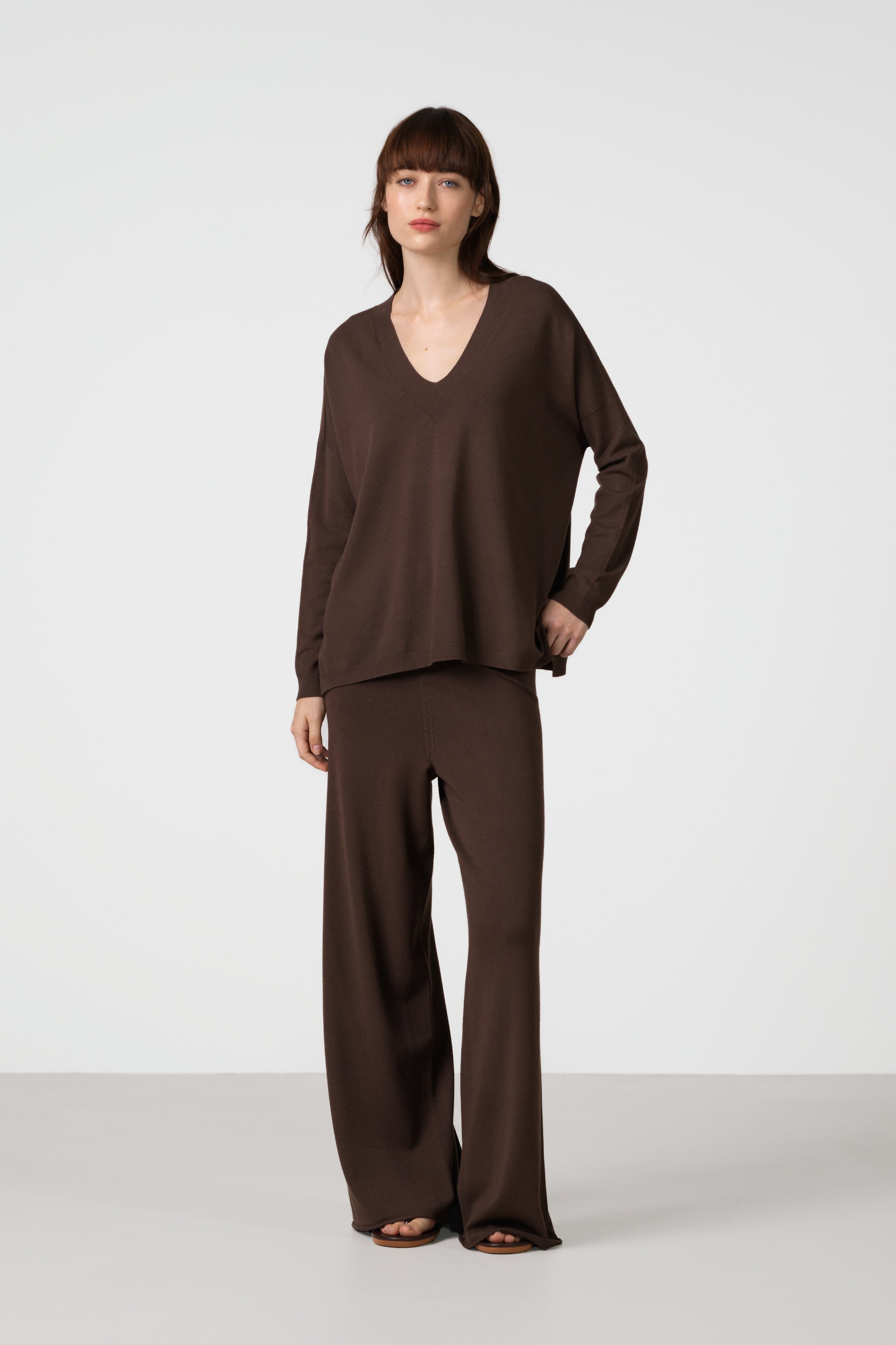 Kaia Elastic Waist Pants | Chocolate Brown | Fine Knit