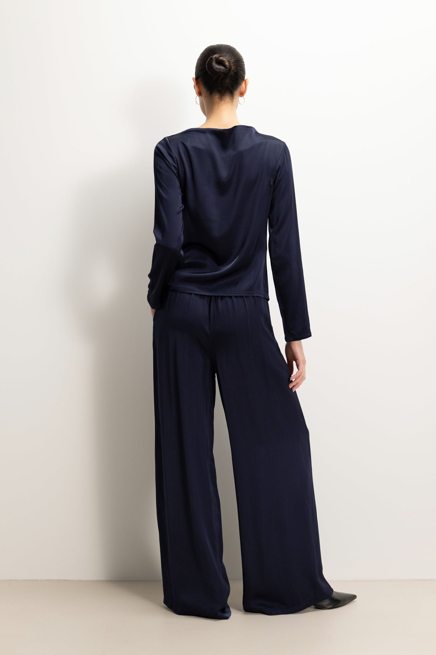 Allegra Asymmetric Long Sleeve Top | Navy