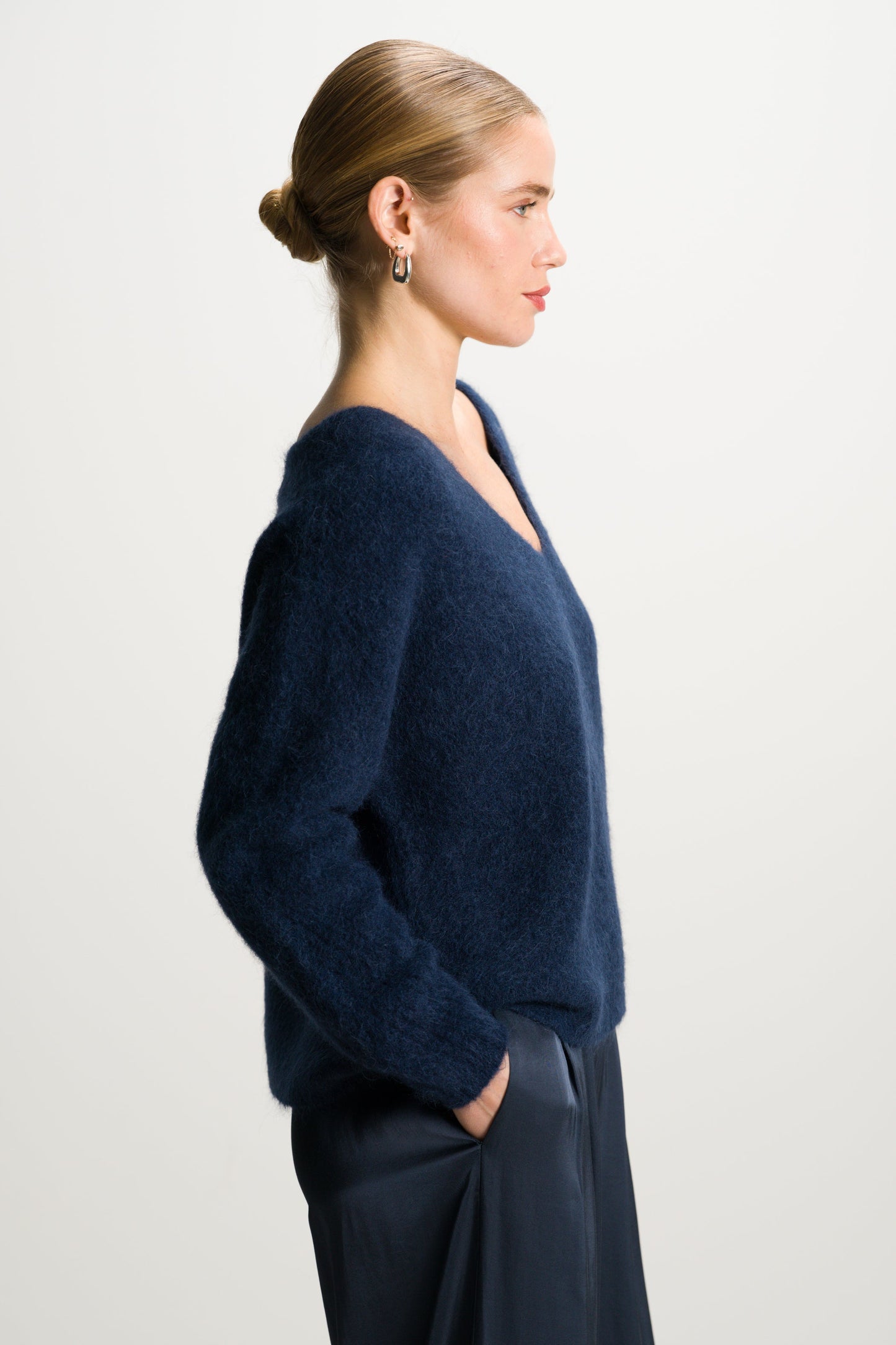 Vera V Neck Sweater | Navy | Alpaca Blend