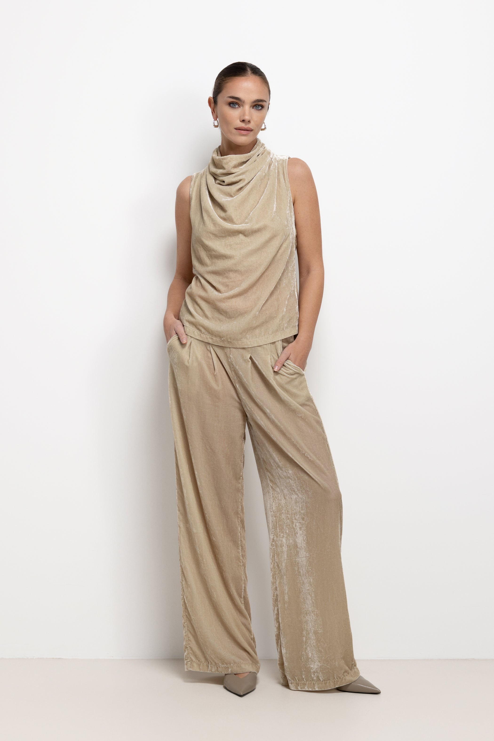 Piper Velvet Elastic Waist Trousers | Honey