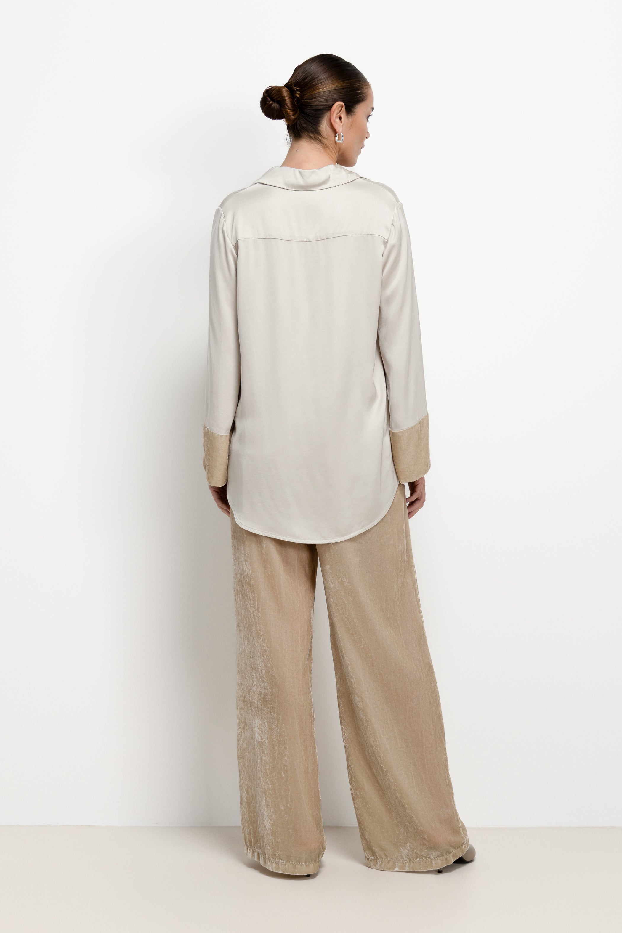 Caroline Velvet Cuff Shirt | Honey