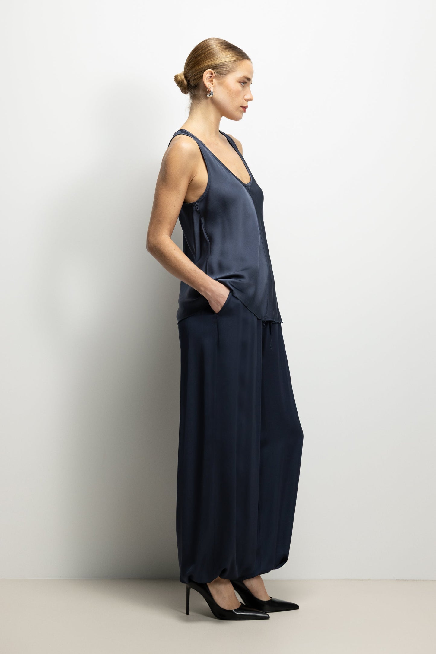 Belle Balloon Satin Trousers | Ink